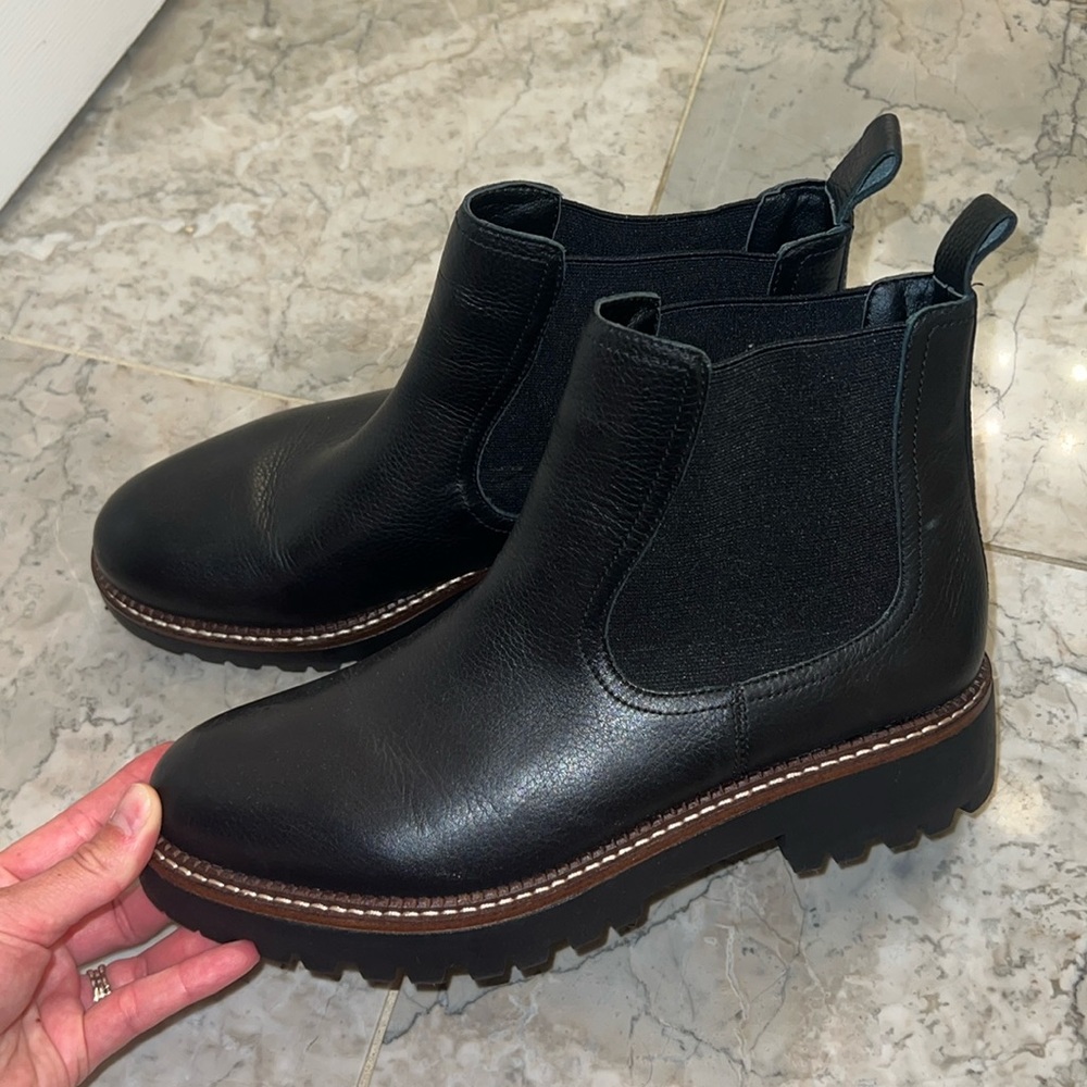 Never worn Caslon Chelsea boots. Water resistant, size 9.